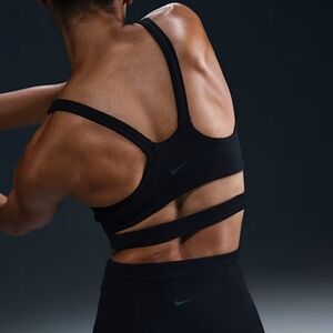 Nike Zenvy Rib Light-Support Padded Sports Bra